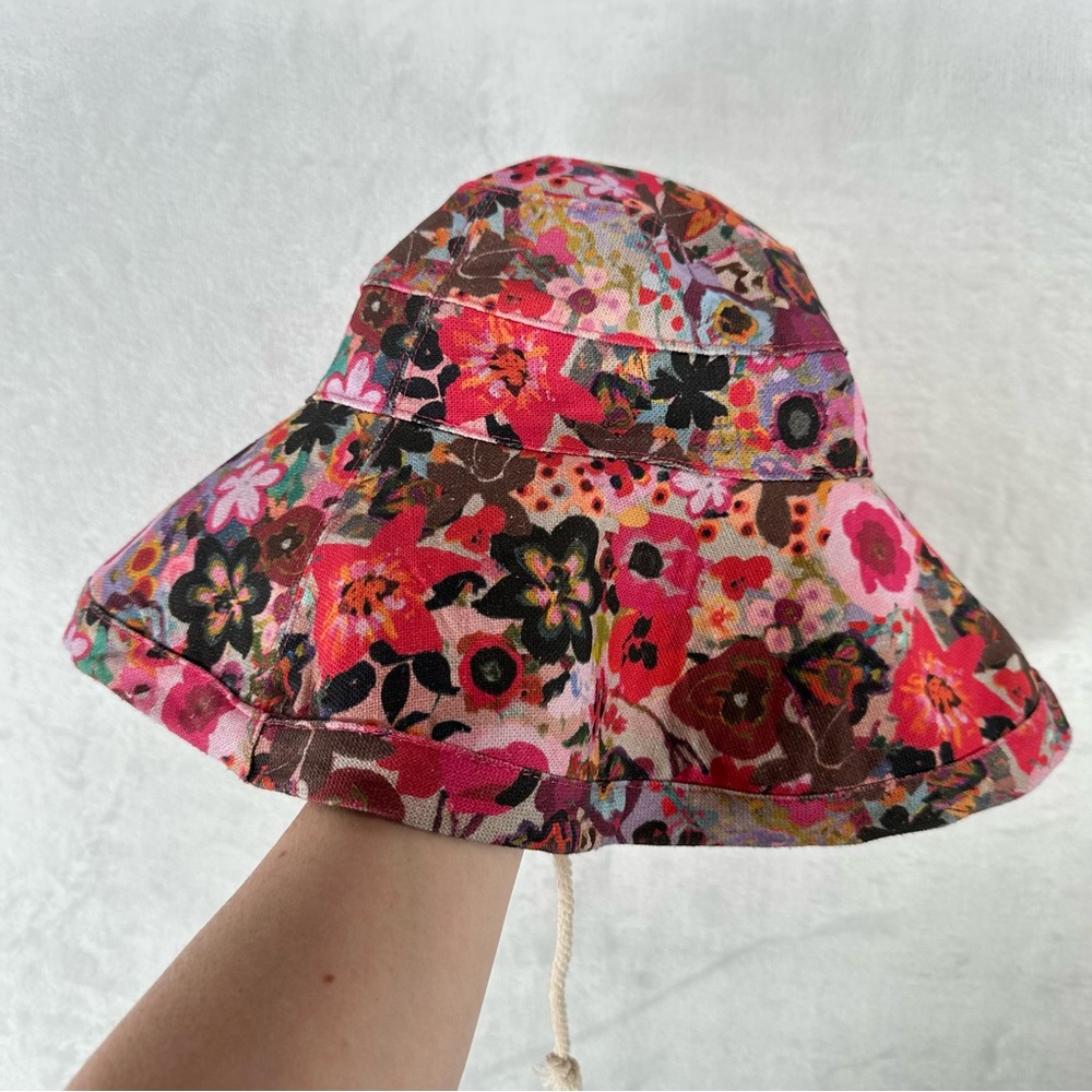Natural Life floral bucket hat women’s OS linen blend floppy cute